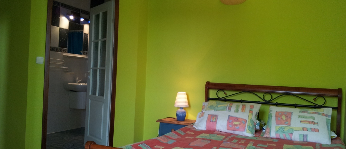 10e8fd778047eb1bc7a9588a300f091f_42a8f4502a688aeeadbd0ca344d83ee9_1166x502