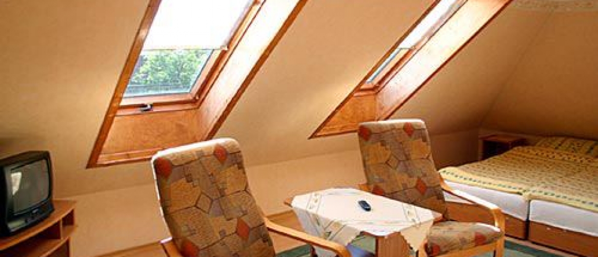 2143927e04df989cff40f6149dc92512_5aaeb64eb9b52e31f839f016419d4ea0_1166x502