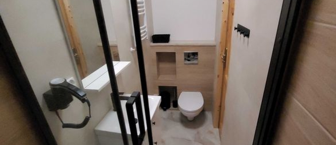 249f599be6e4cfccdbf77250019212e3_fc66681f91871654a237267cea32112b_1166x502