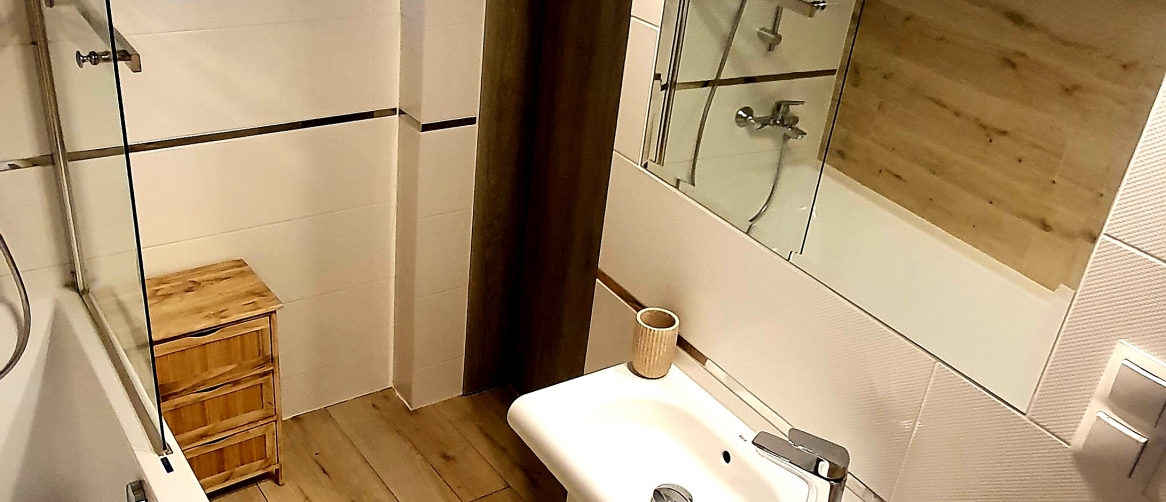 49ebe4cff7ba634e92ec17044f8031c3_51e4721d97c3d76beb2a52331fca910b_1166x502