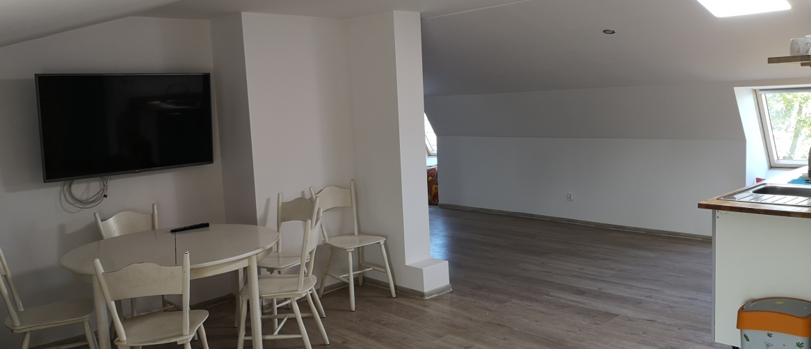 5e9c738fcb996343c98f8cb9f7274128_b6d07eb2eff7562e2da7ebb9f22e43c7_1166x502