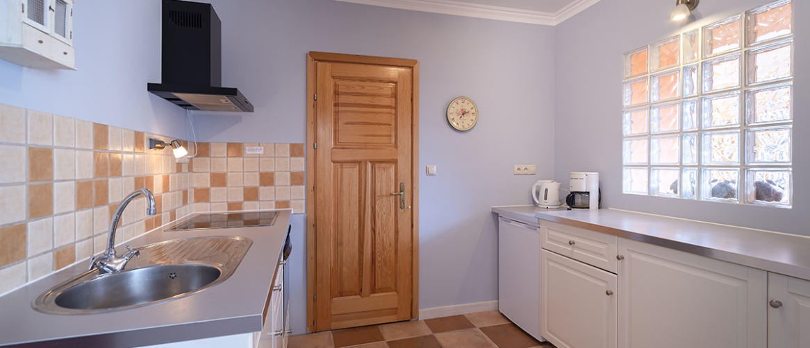 638869358a8d5fbcf65704f366d01fea_a010004784f5a7b8d56fba279e3a3854_1166x502