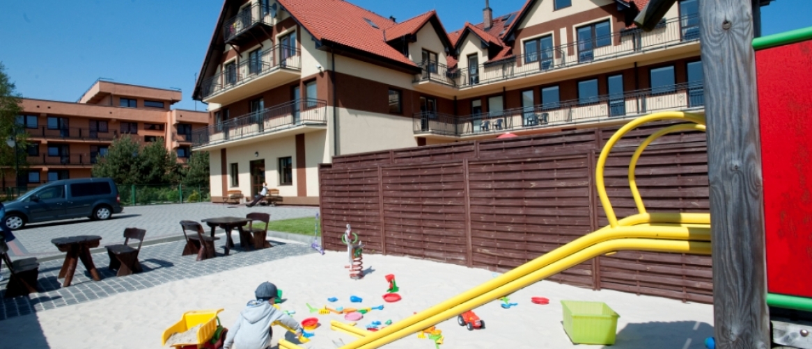 70efdf2ec9b086079795c442636b55fb_1c8f36429034e47781e9691e1cf576d8_1166x502