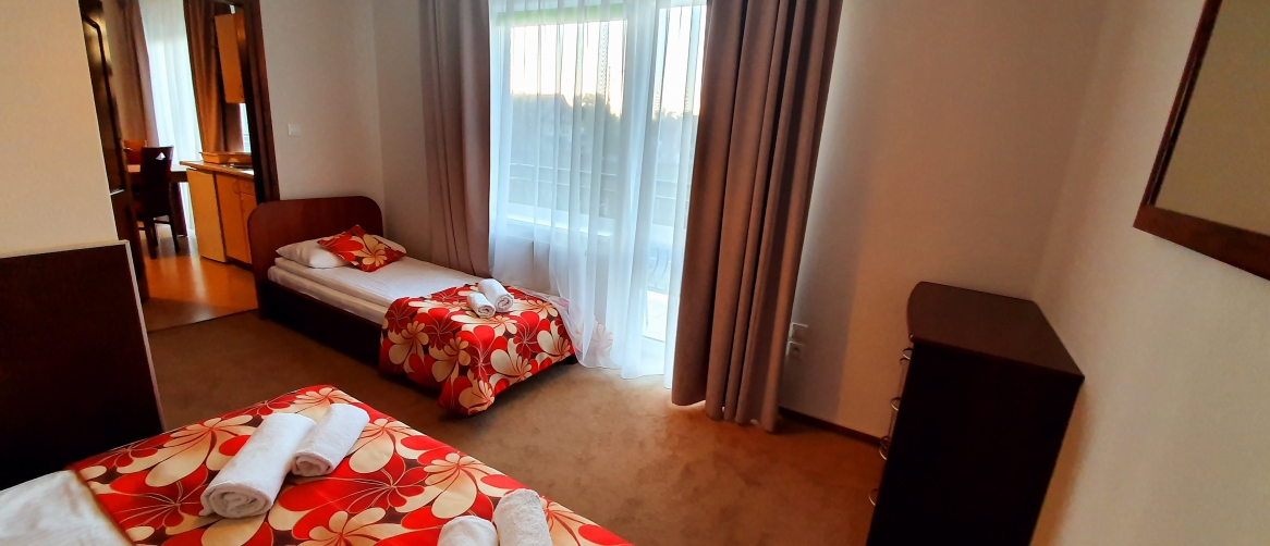 81523494e3926054c2934c500d4e3eb8_875d5913cfd2448335f5cc2551b7caf3_1166x502