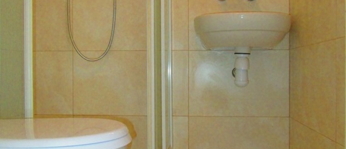 8f14e45fceea167a5a36dedd4bea2543_ca8af1177d1ad94c4584ab757648d354_1166x502