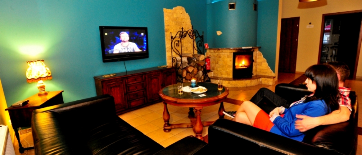 Aab3238922bcc25a6f606eb525ffdc56_9f20c827f5c52b8cba44480c30e4ea69_1166x502