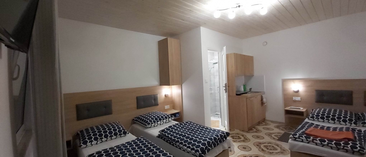 Bd14b99820ebeece3bc43c7639c921dc_66f0b4f7b5e7c5c4e502f6bfed303576_1166x502