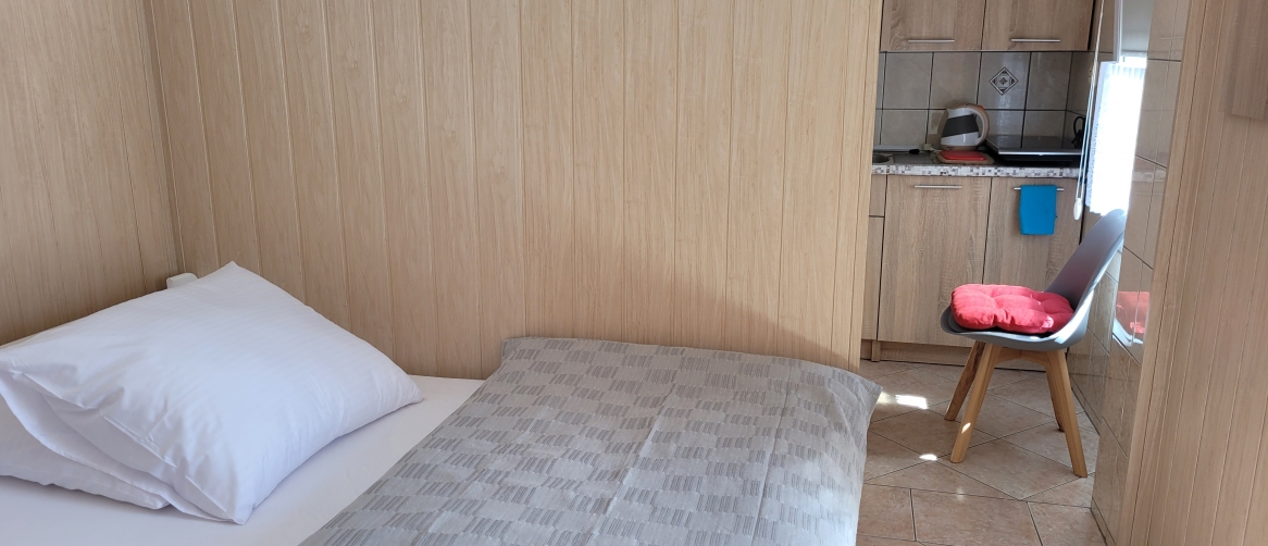 D205a91a92d05c471a84beeaff3d6507_f30dba6e66633d75a272ba9e37588f6f_1166x502