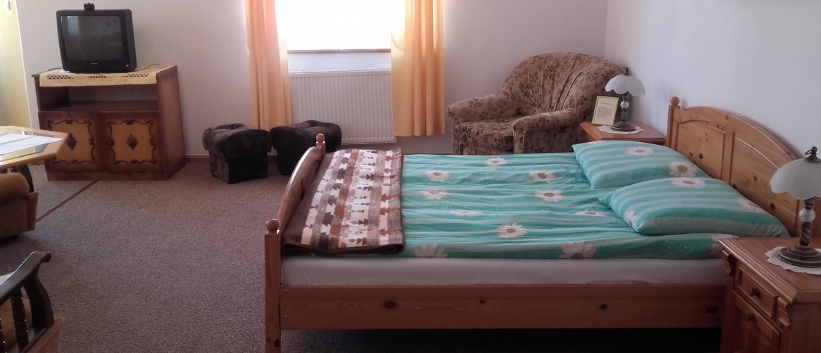 E0ff05760eda58a0b44fb8f06367a2a5_be36cd594f4fa7f826ed130df8338c1f_1166x502