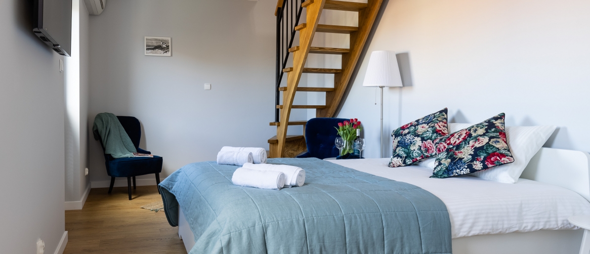 Fbe55de66bd286c91c2fa84257e856d6_179f9c9df27fa3c3c9392b9a44d38691_1166x502